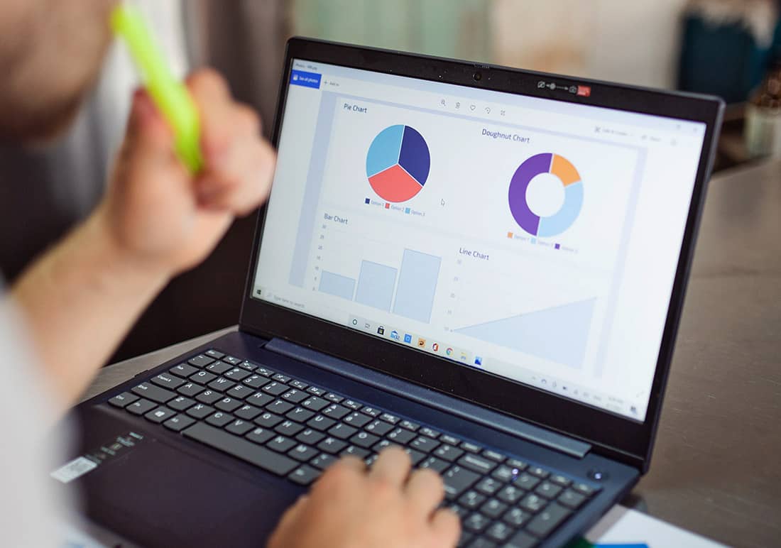Business Task Completion Best Tax Preparation Services in Quebec, Canada
